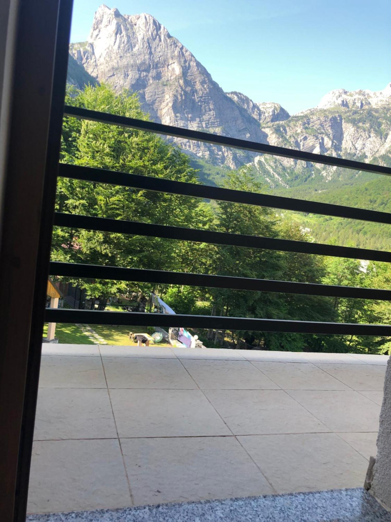 Pensjonat Cold Spring Theth